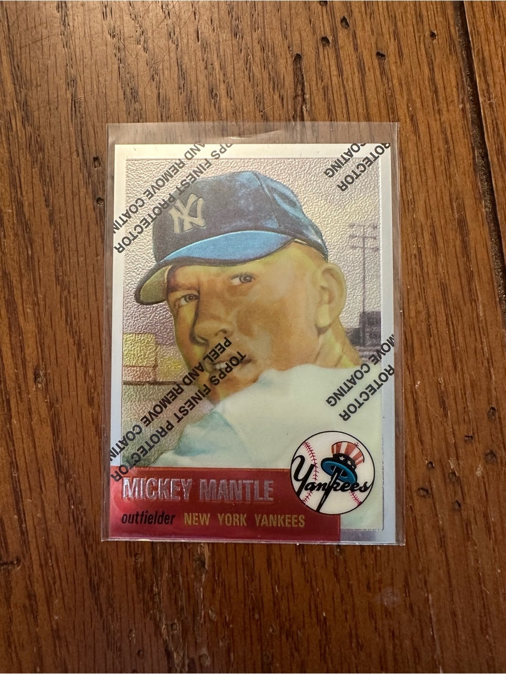 Mickey Mantle New York Yankees Vintage Baseball Card - Blue/White/Red